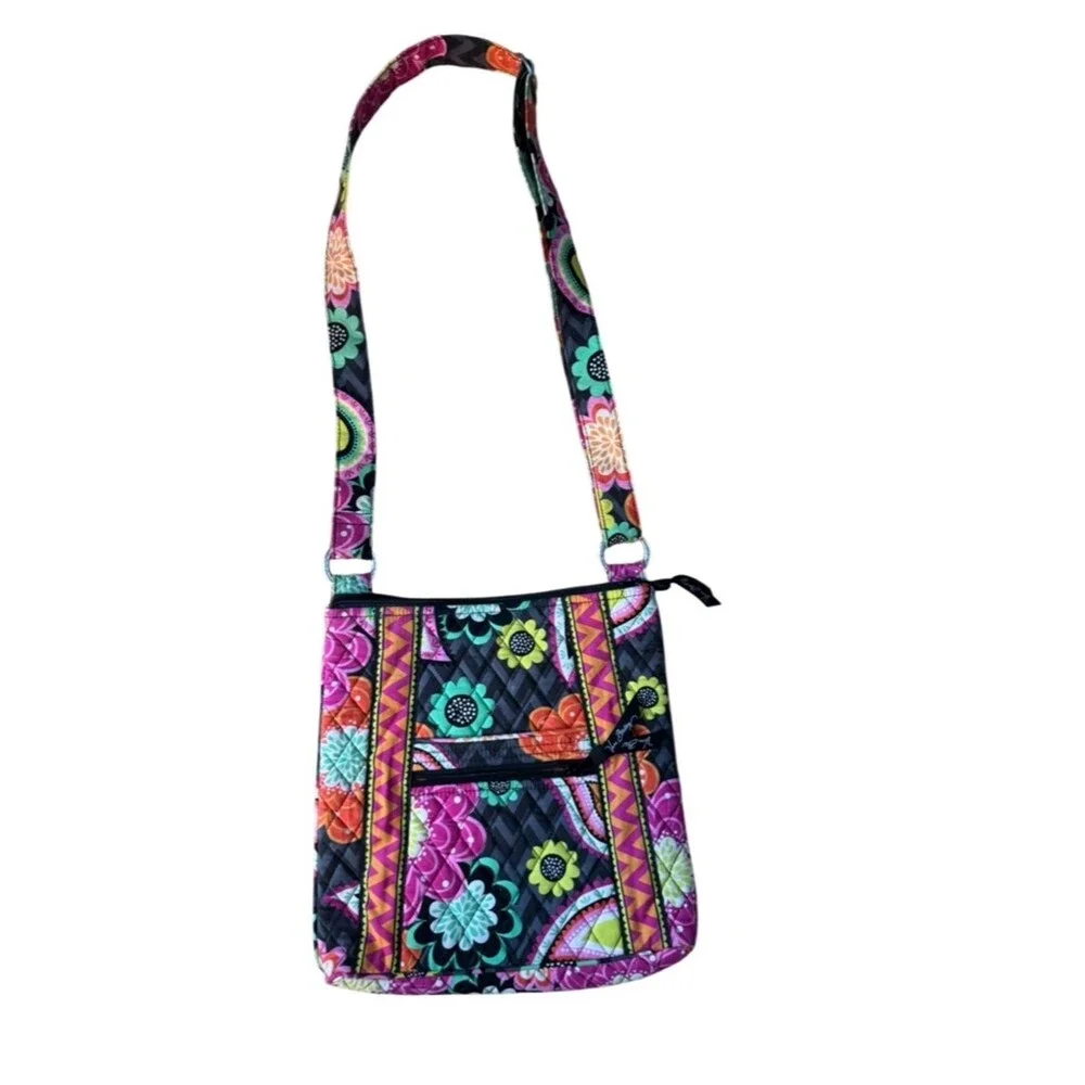 Vera Bradley Triple Zip Hipster Crossbody Bag In Ziggy Zinnia NWOT - Picture 8 of 12